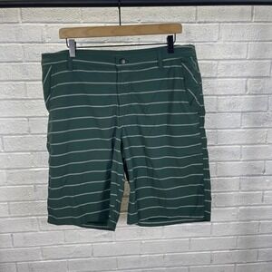 Lululemon Kahuna Short Green Stripe Mens Size 38 Golf Coastal Outdoor Walking
